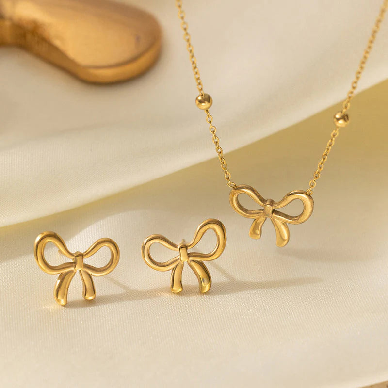 Gold-Plated Anti Tarnish Infinity Bow Pendant