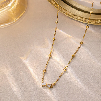 Gold-Plated Bow Pendant – Anti-Tarnish Stainless Steel