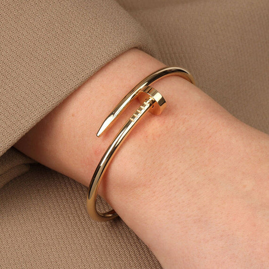 Gold-Plated Stainless Steel Nail Bracelet – Anti-Tarnish Finish