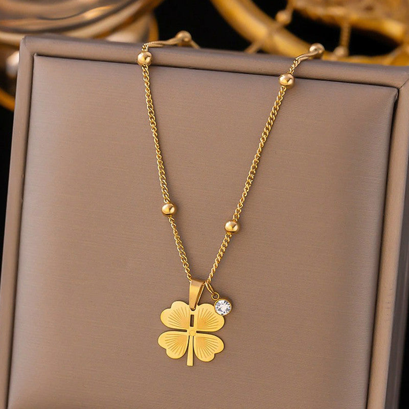 Gold-Plated Clover Pendant – Anti-Tarnish Stainless Steel