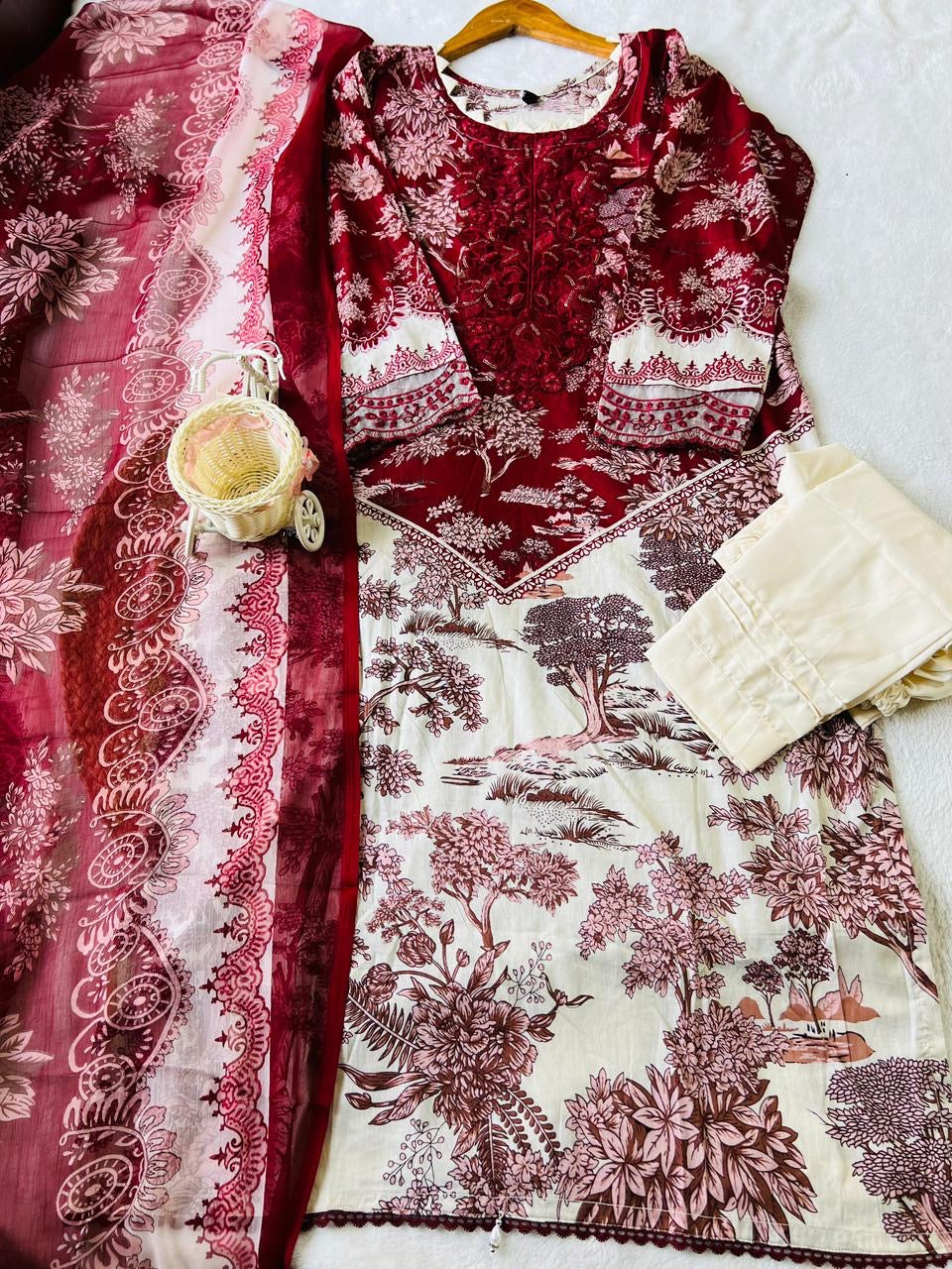Readymade Pakistani suits