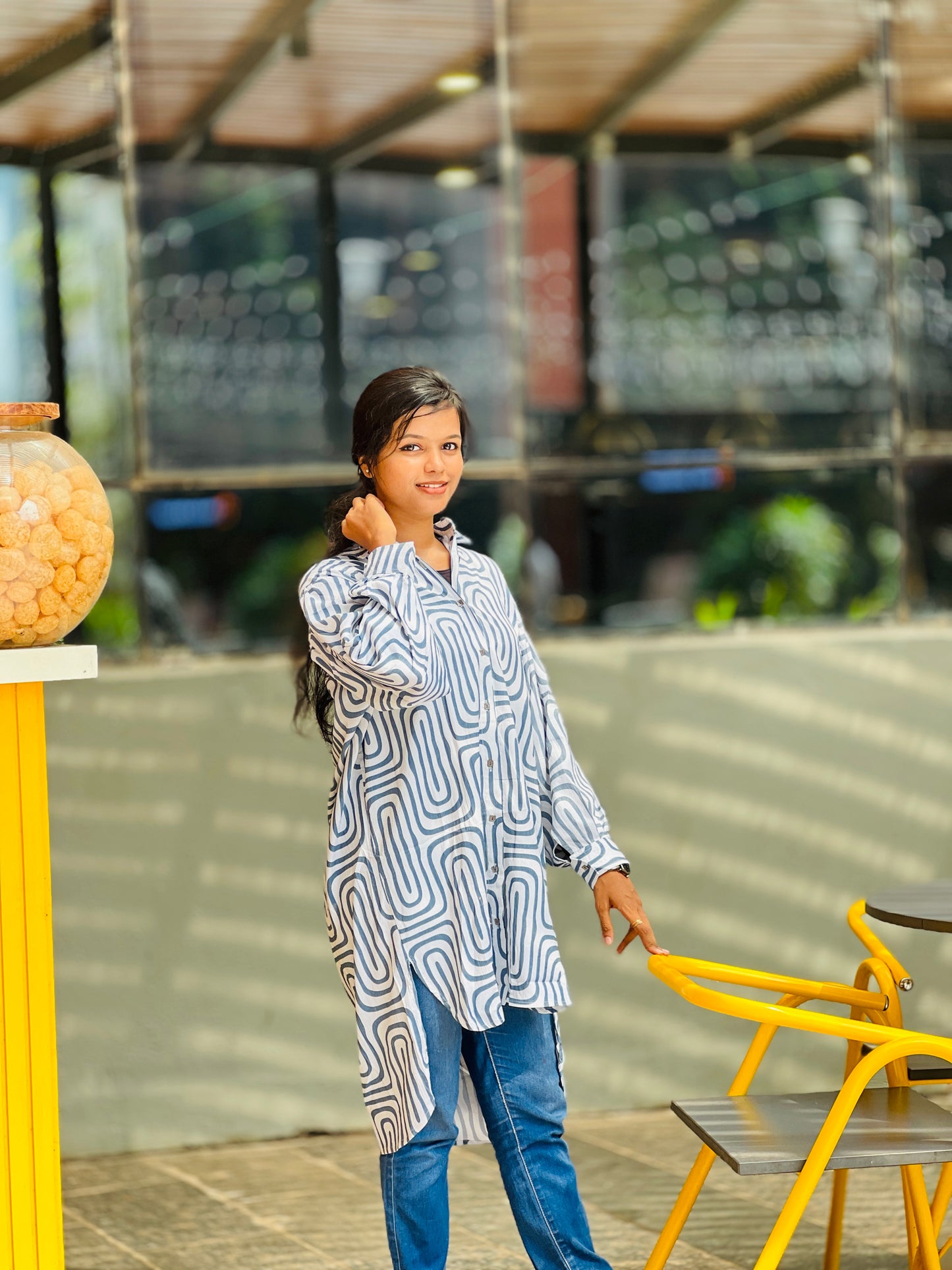 Weekend Essentials: Oversized Shirts & Denim Love