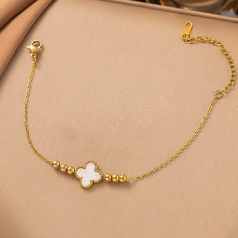 Gold-Plated White Clover Bracelet – Anti-Tarnish Stainless Steel