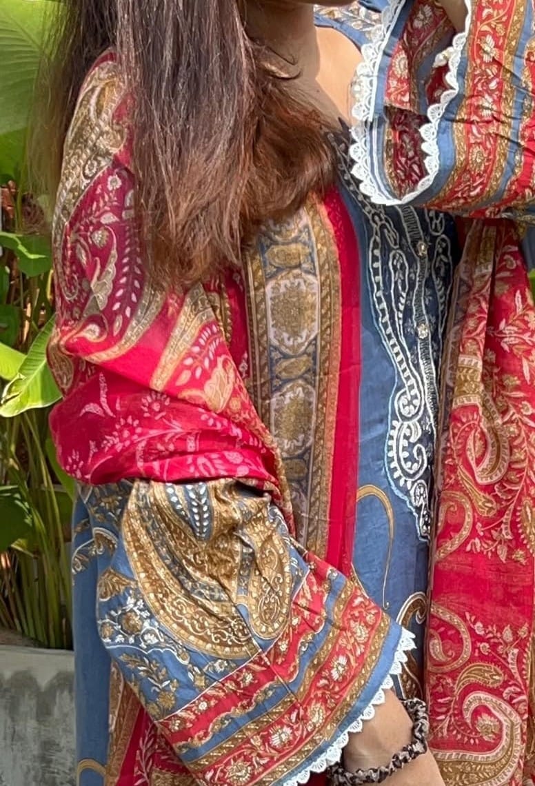 Elegance made easy ✨ A beautifully stitched set with vibrant prints and stunning detailing.