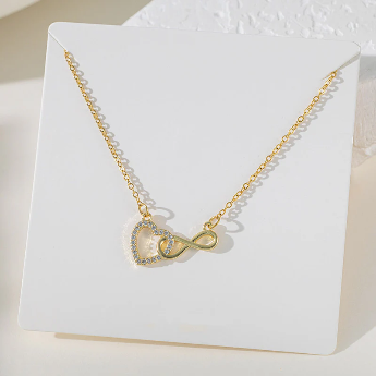 Gold-Plated Infinity Heart Pendant – Anti-Tarnish Stainless Steel