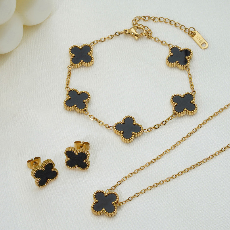 Stainless Steel Gold-Plated Black Clover Jewellery Set – Anti-Tarnish Finish