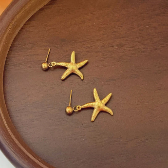 Gold-Plated Star Drop Earrings – Anti-Tarnish Stainless Steel