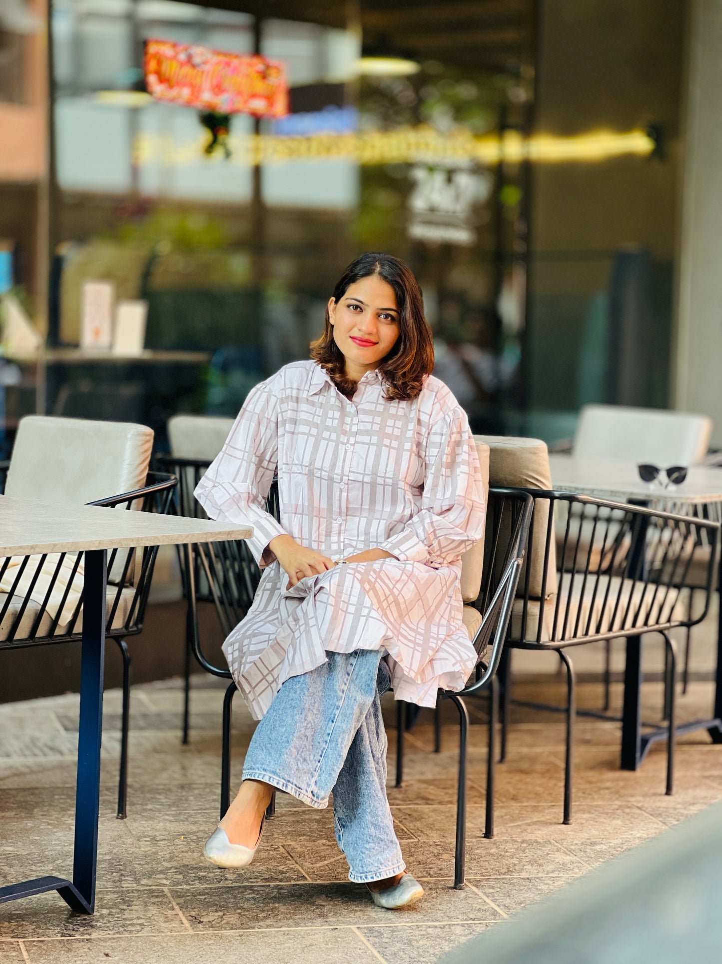 Weekend Essentials: Oversized Shirts & Denim Love
