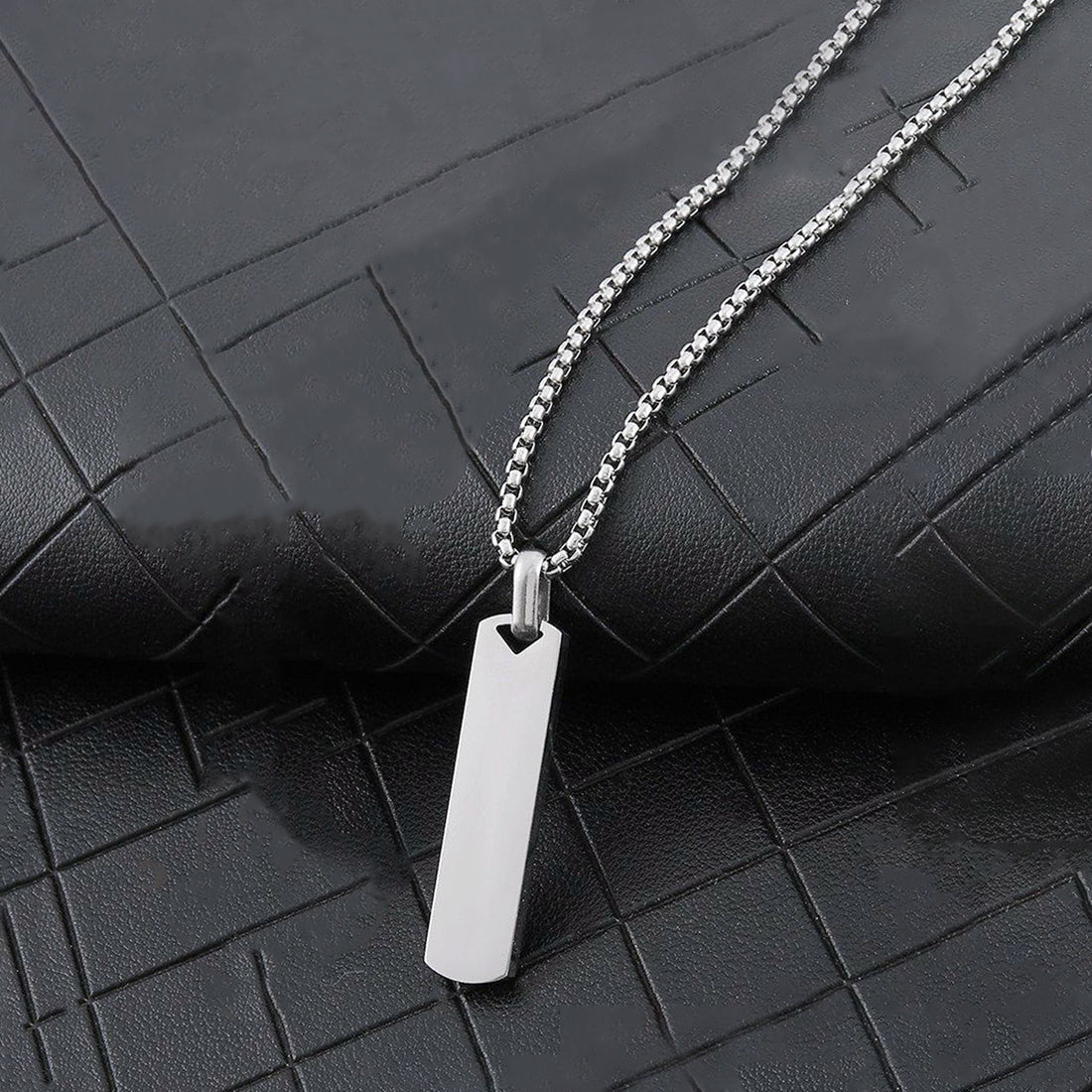 Silver Plated Stainless Steel Anti Tarnish Rectangular Hip Hop Party Pendant For Men