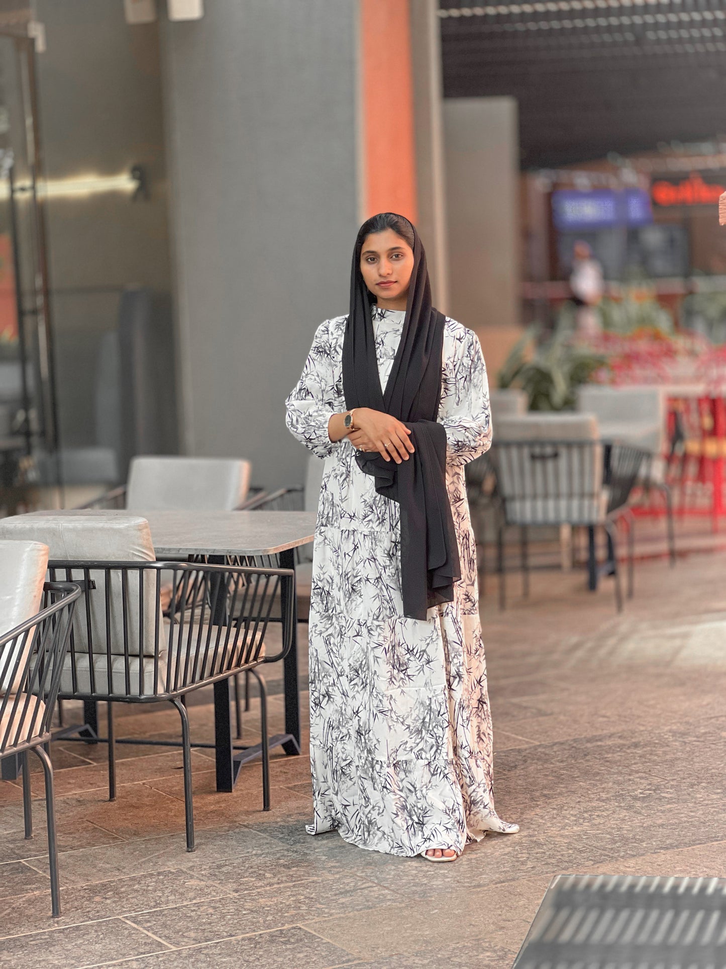 Elegant Bamboo Print Maxi Dress – Black & White